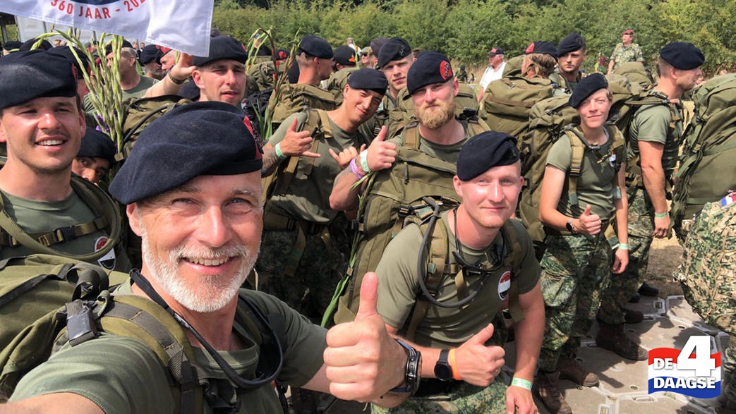 Met het korps Mariniers liep ook Robbert van Riel mee tijdens de 4-Daagse